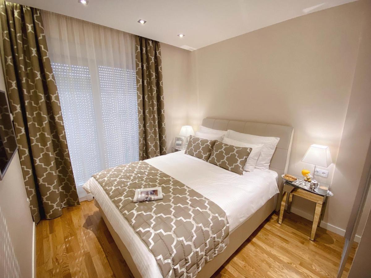 Tiffany Lux Apartment Требине Екстериор снимка
